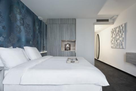 Mainport Design Hotel